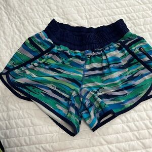Lululemon running short